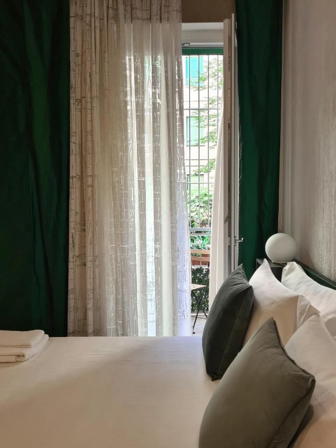 Serendipity Apartments - Montenapoleone 米兰 外观 照片