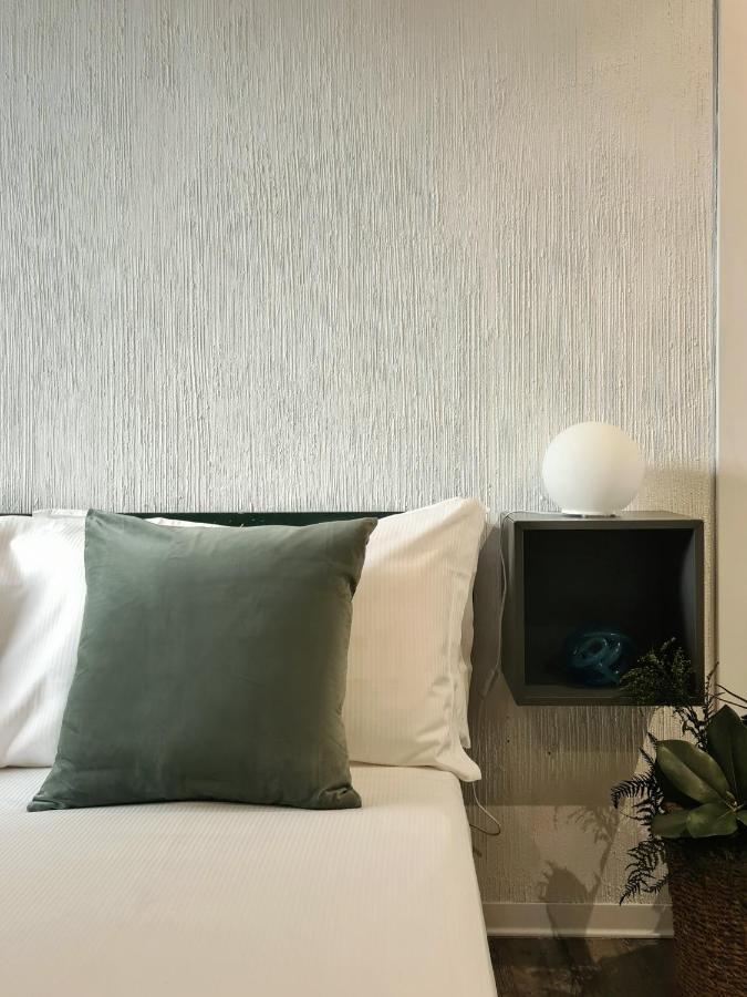 Serendipity Apartments - Montenapoleone 米兰 外观 照片